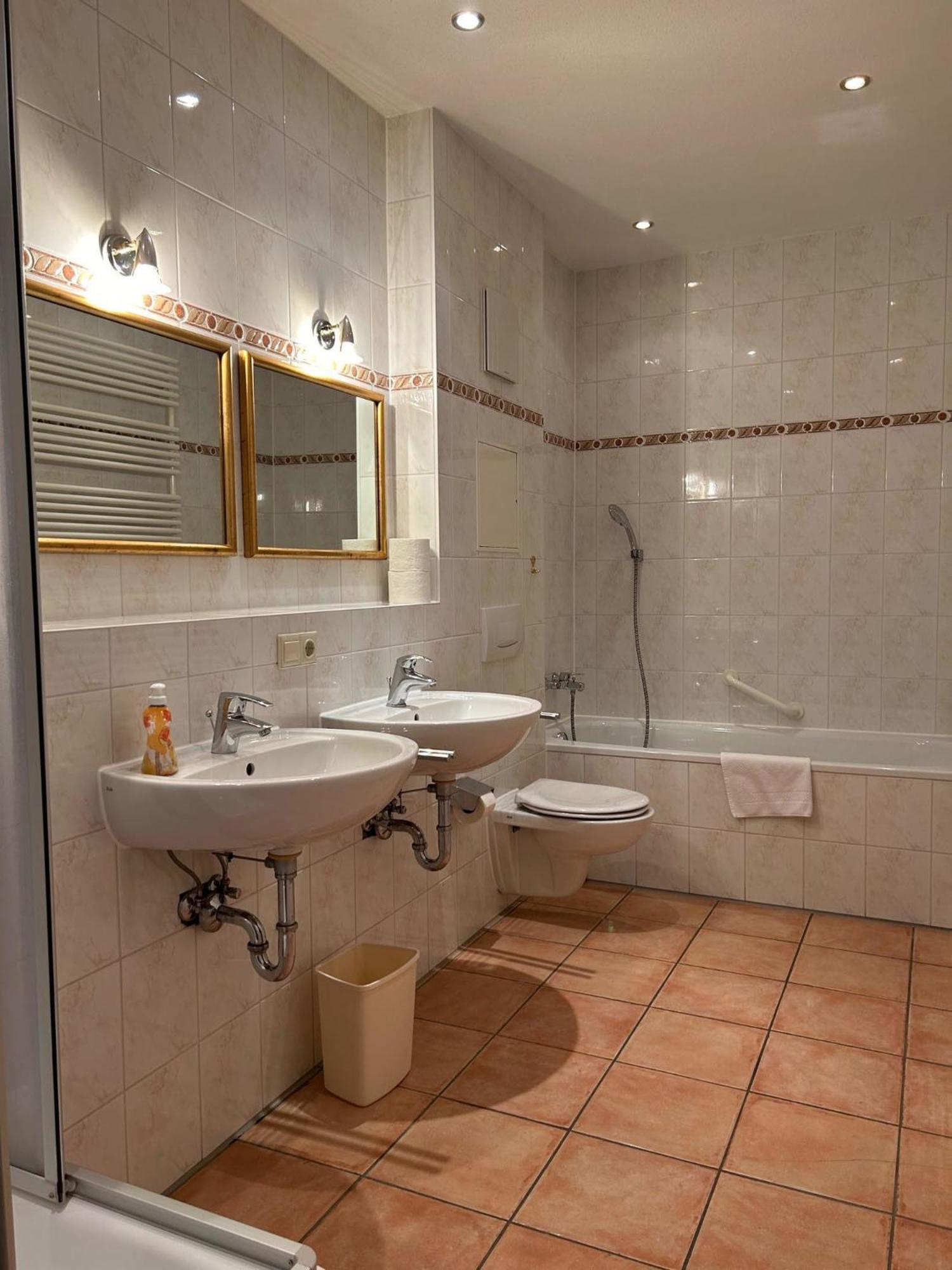 Gabi Mit Pool Und Sauna Übersee Buitenkant foto