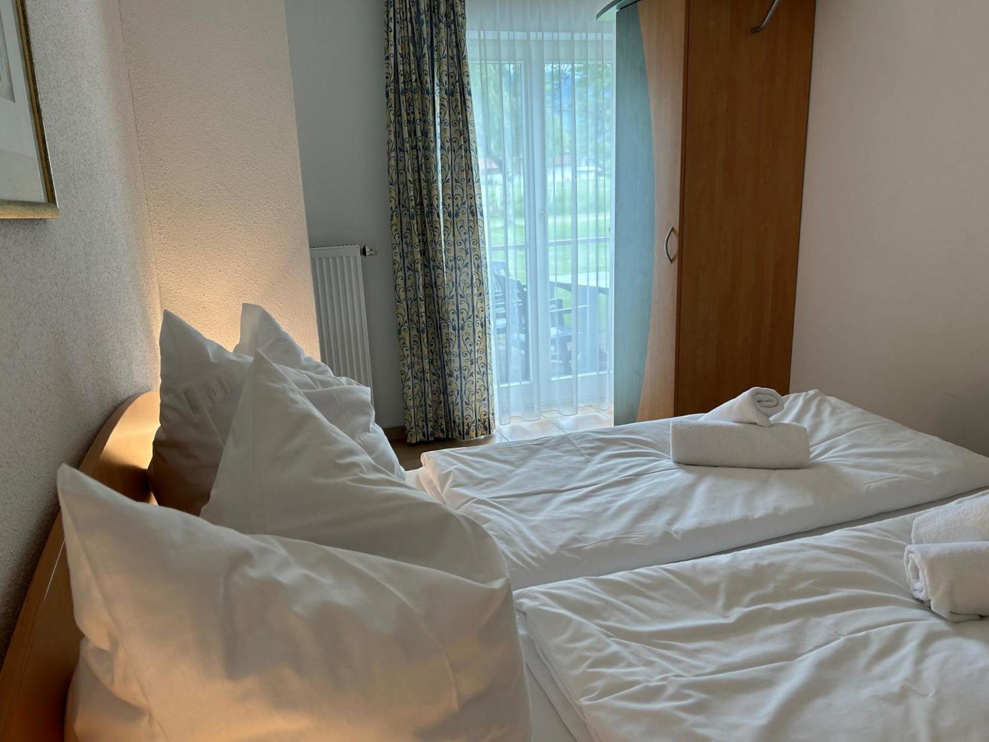 Gabi Mit Pool Und Sauna Übersee Buitenkant foto